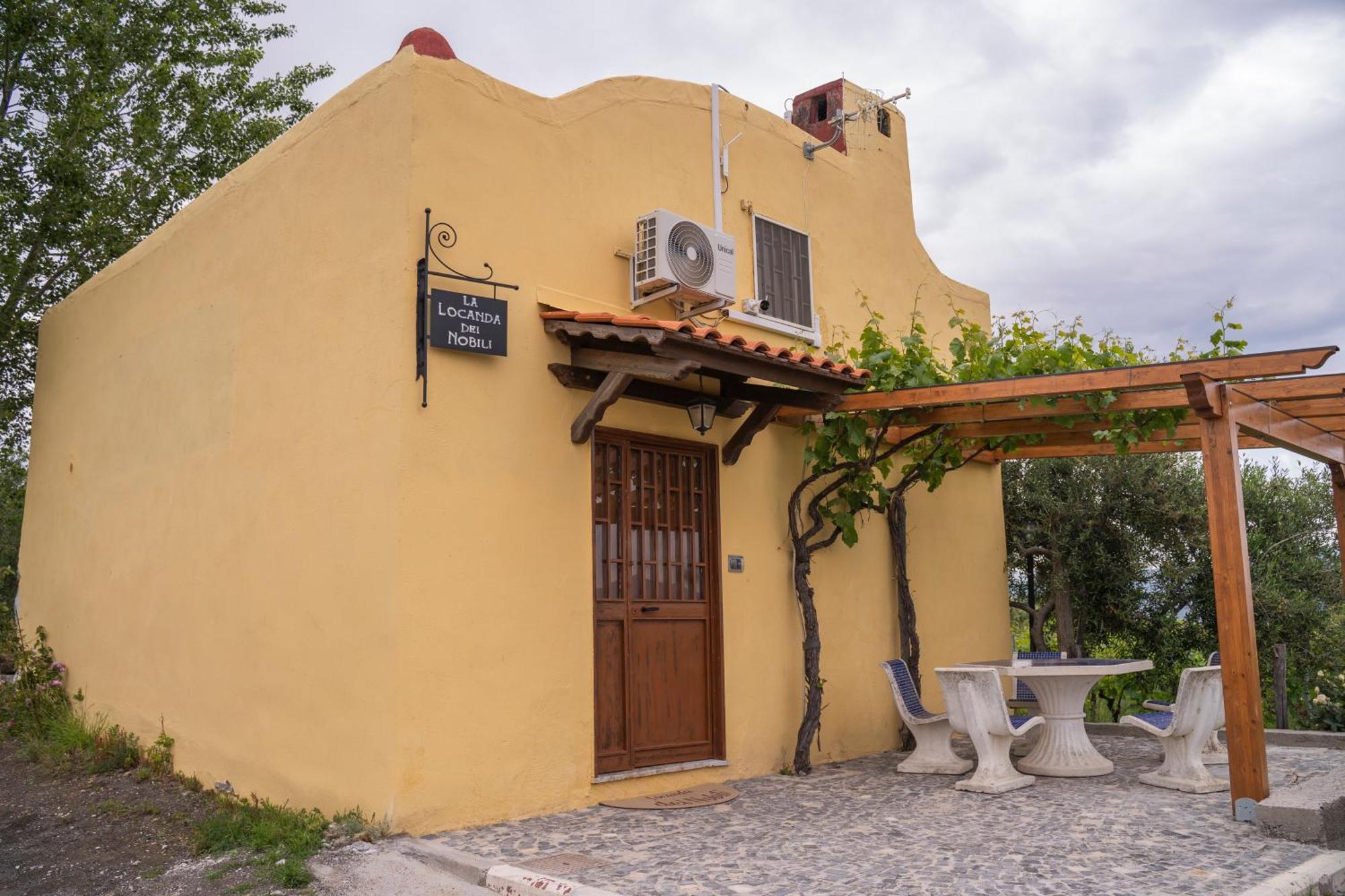 Vesuvio Inn Guest House e Wine Experience Boscotrecase Extérieur photo